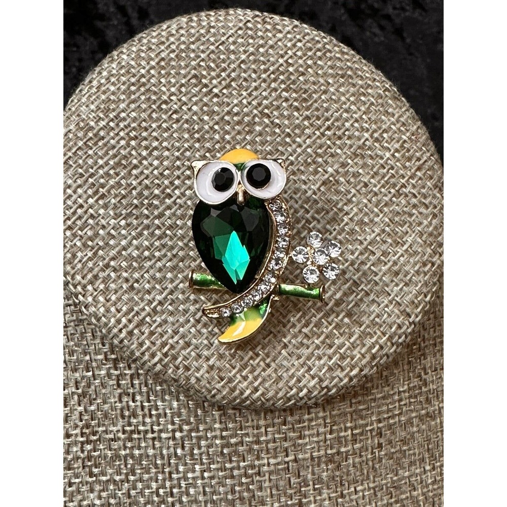 Adorable Green Yellow White Owl with Emerald Rhinestones Crystals Brooch Gift